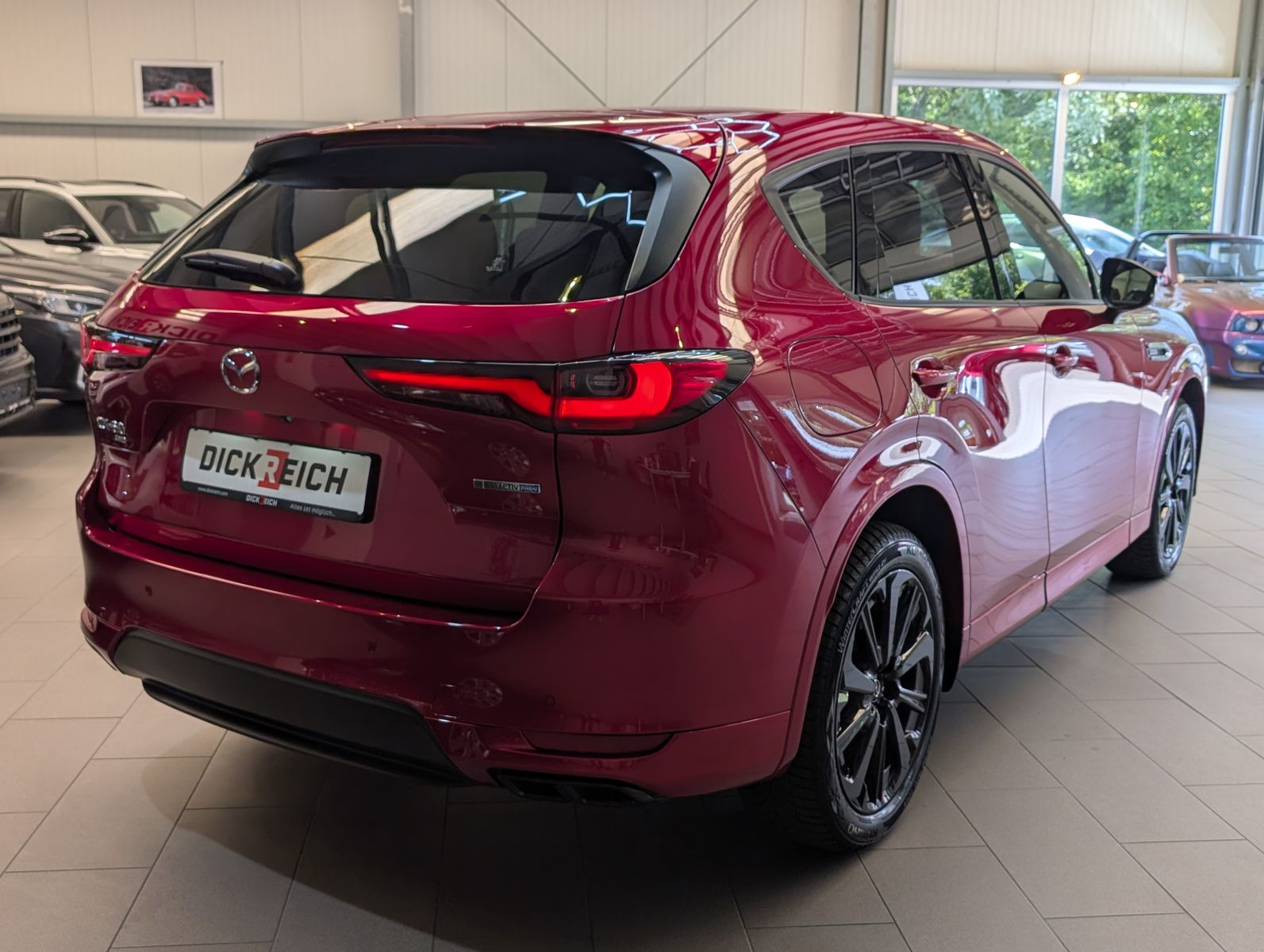 Fahrzeugabbildung Mazda CX-60 2.5L e-SKYACTIV PHEV 327 Homura+ Pano Bose