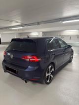 Volkswagen Golf 7 GTI Performance Voll DSG DCC Pano Dyn AHK - Volkswagen Golf: 7 Dsg