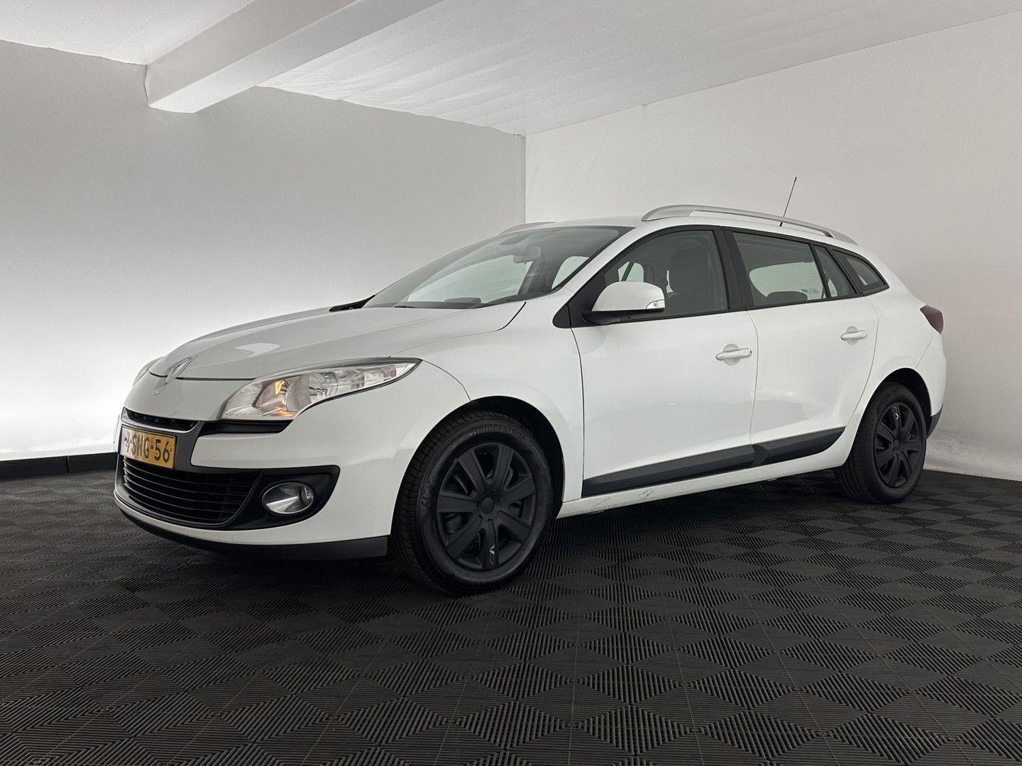 Renault Megane 2013 — interior