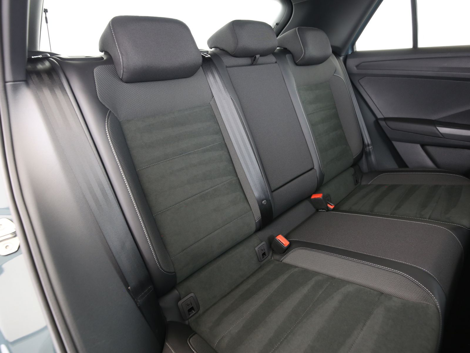 Volkswagen T-Roc - Bild 14