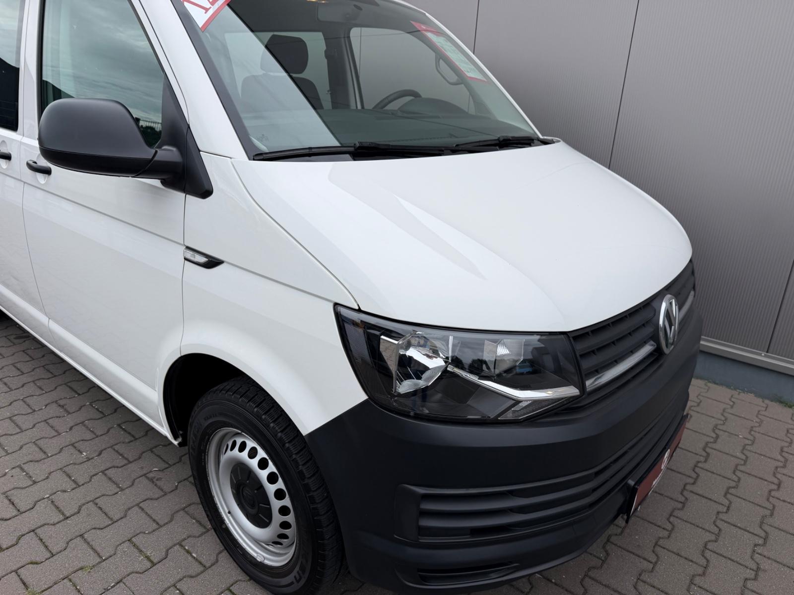 Volkswagen T6 2.0 TDI 9-SITZER Klima PDC AHK 1.Hand 69000km