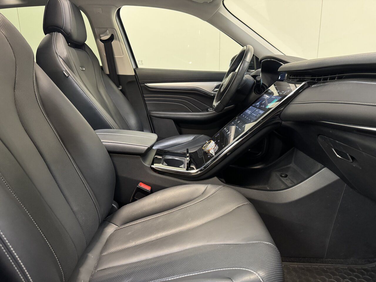MG Marvel R EV 70 kWh Luxury - Pano - SoH 99%! 350K imagem 2