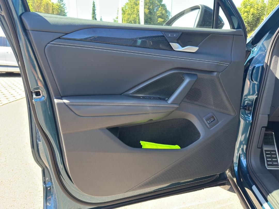 Fahrzeugabbildung Volkswagen Tiguan Life Goal,Desgin Paket,AHK,GJR,LM-Felgen