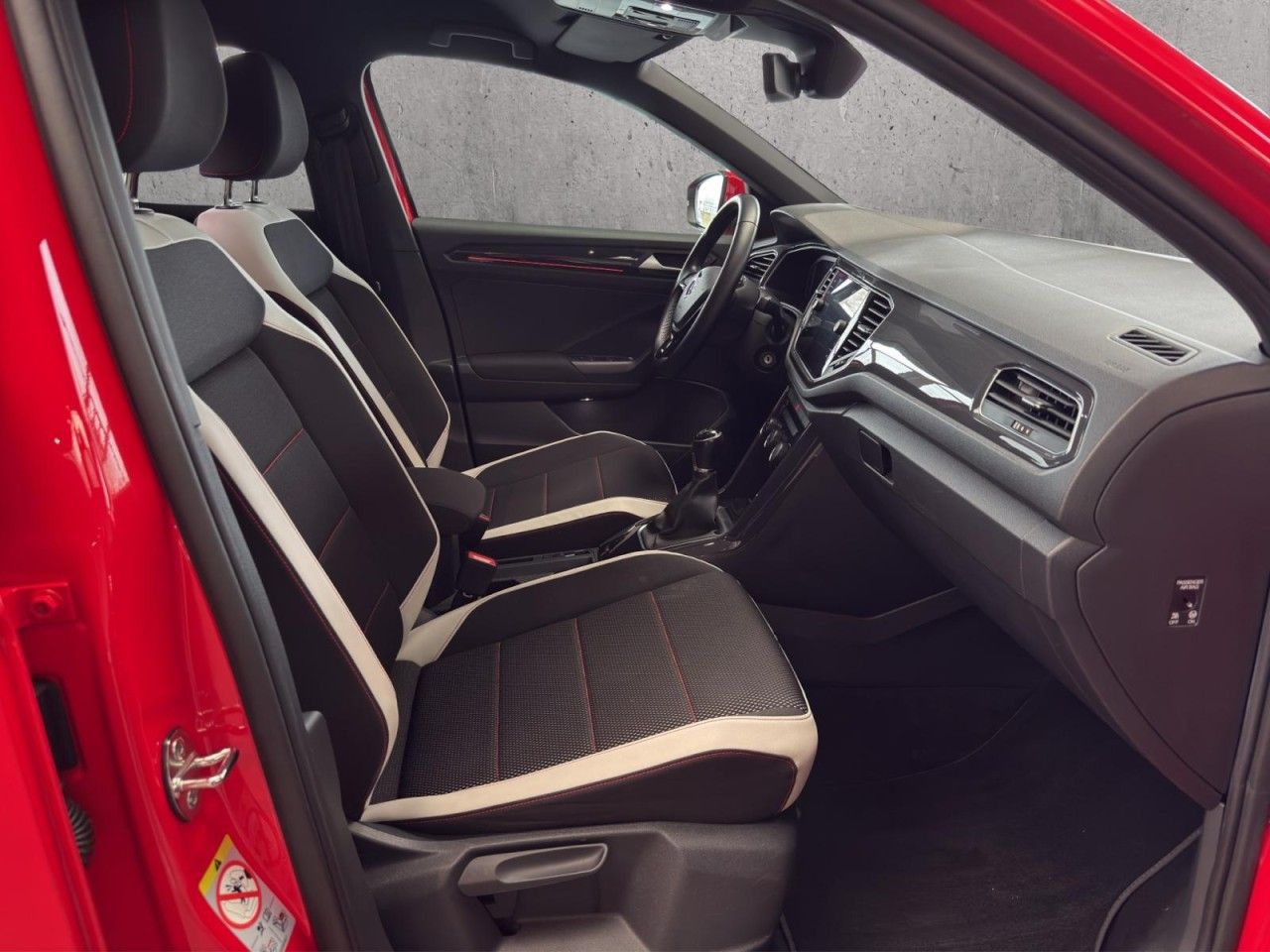 T-Roc Sport 1.5 TSI Klima Navi Einparkhilfe