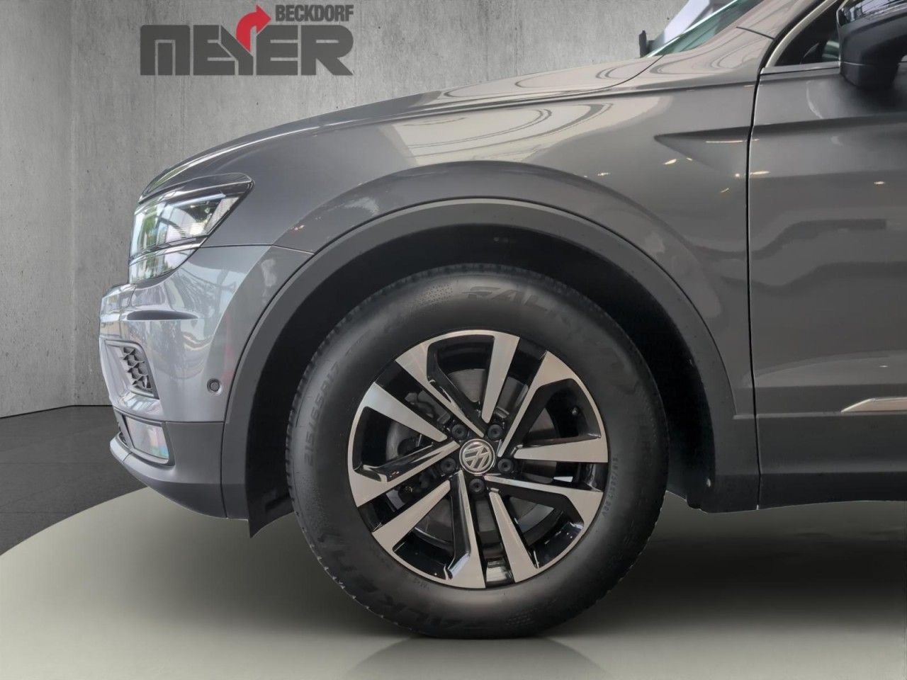 Tiguan IQ.DRIVE 1.5 TSI Klima Navi Einparkhilfe