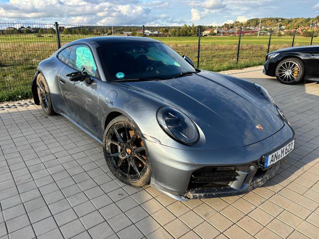 Porsche 911Carrera Leder Bose Panorama Matrix Sportabgas