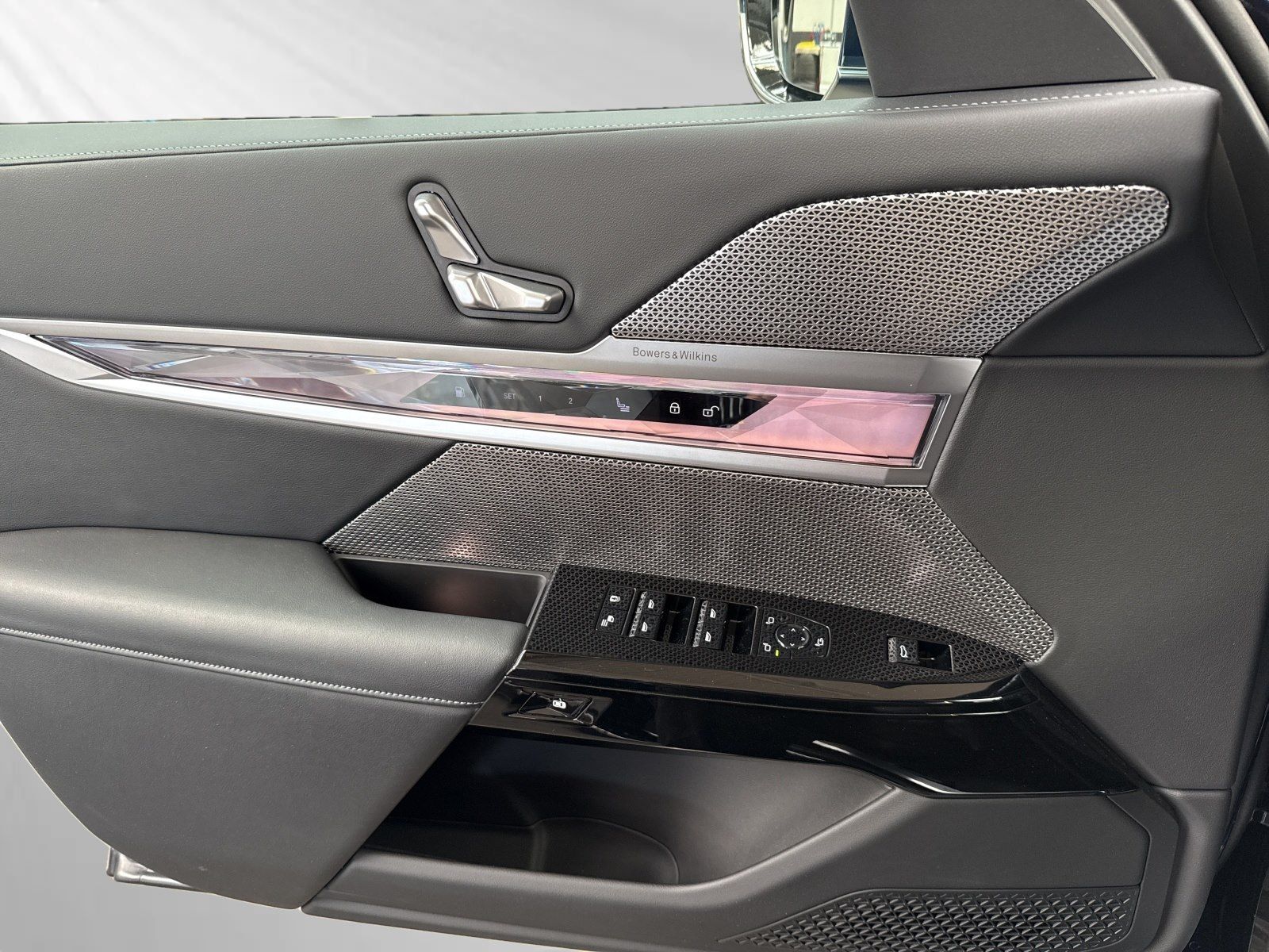 BMW 750 - Bild 17