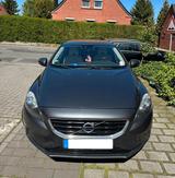 Volvo V40 T3 | 1.6 Benzin & 150PS | 11/201... - Volvo V40: Kleinwagen