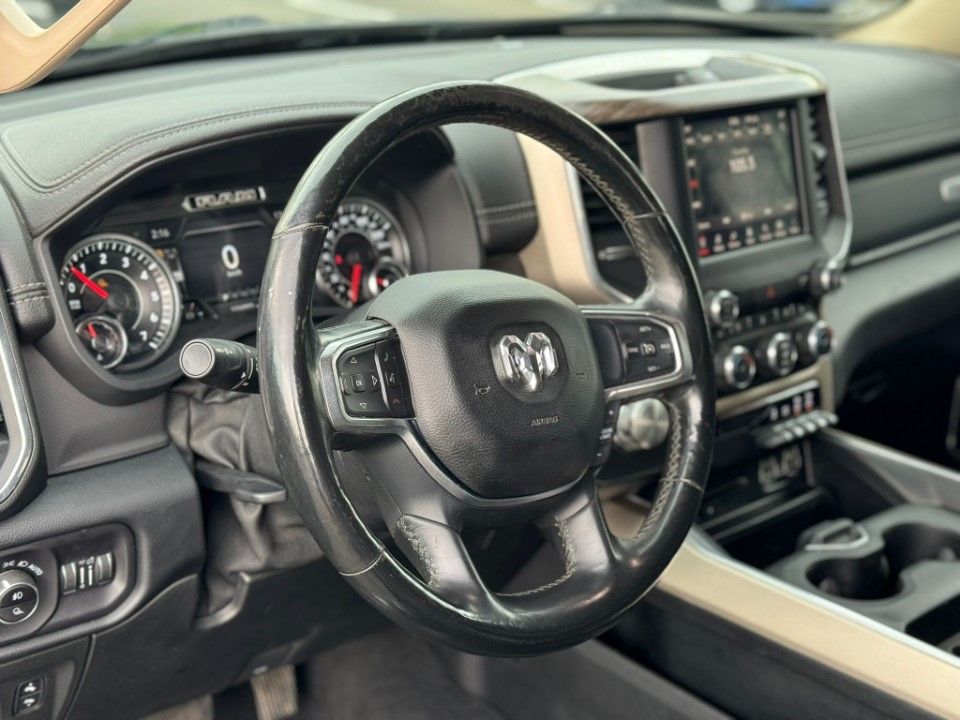 Fahrzeugabbildung Dodge RAM1500 CrewCab Laramie 5.7 HEMI GEN5 4x4