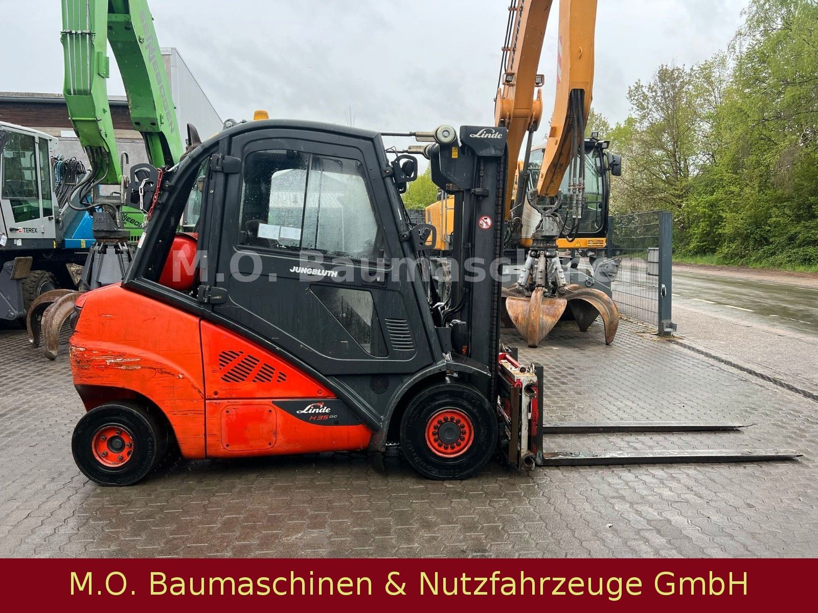 Fahrzeugabbildung Linde H 35 T-02 EVO / SS /Duplex Mast/ Gas /3,5t/3,10m
