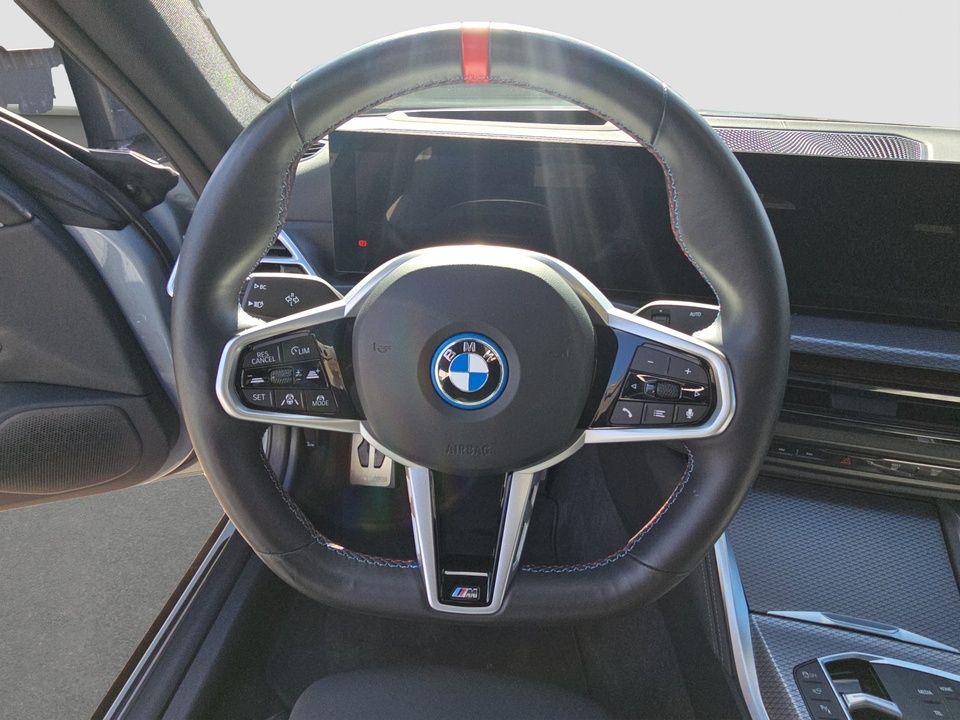 BMW i4 - Bild 13