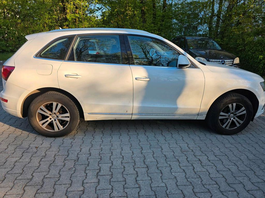 Image of Audi Q5