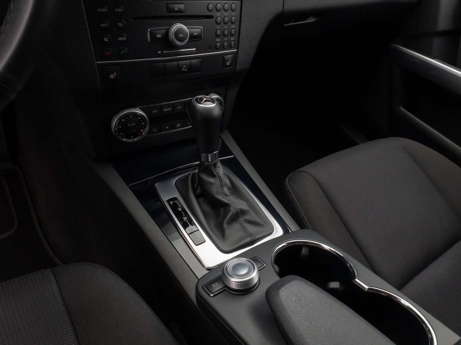 Fahrzeugabbildung Mercedes-Benz GLK 220 CDI BlueEfficiency 4Matic PDC Sitzhzg