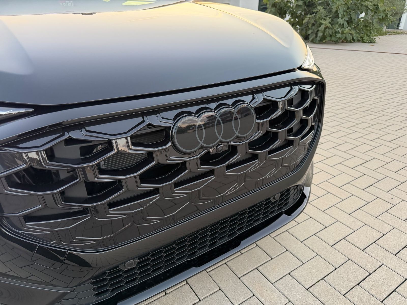 Audi Q3 Sportback TDI quattro 142 kW imagem 3