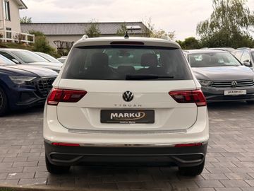 Volkswagen Tiguan - 5