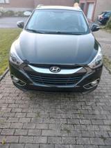 Hyundai IX35 1.6 Benziner Vollausstattungv... - Hyundai ix35 von privat