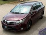 Toyota Avensis T27 2.0 D4D 124 PS BJ 06.2012 - Toyota Avensis: Kombi, T27
