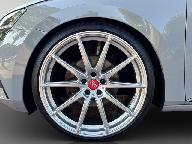 Superb Combi 2.0 TDI SportLine DSG MATRIX-LED
