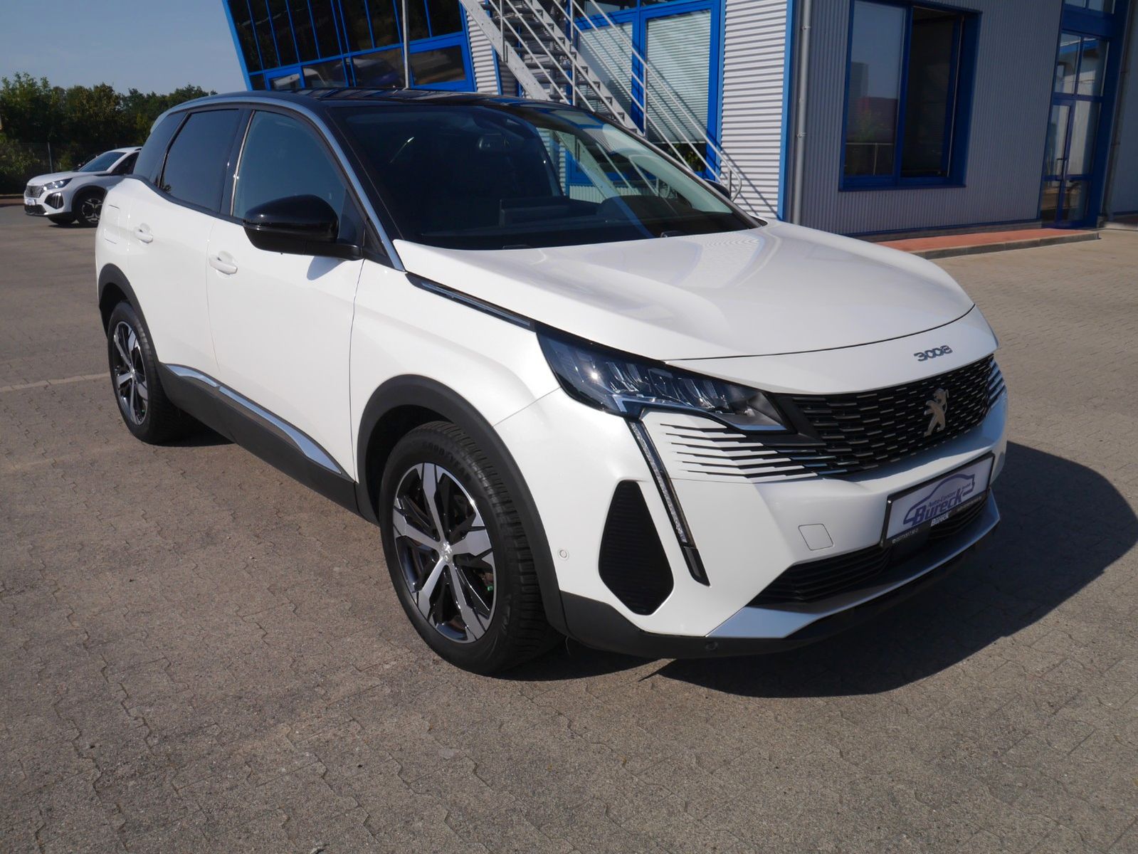 Peugeot 3008 Blue HDI 130 LED/Navi/SHZ/AHK/RFK
