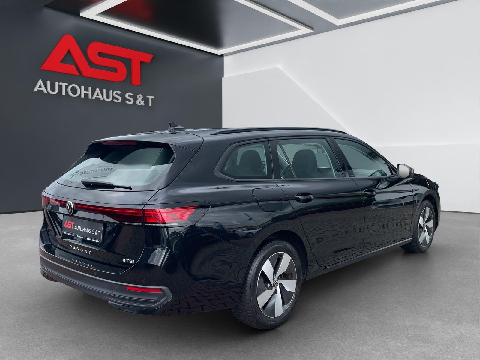 Volkswagen Passat Variant 1.5 eTSI DSG *NAVI*ACC*LED*RFK*