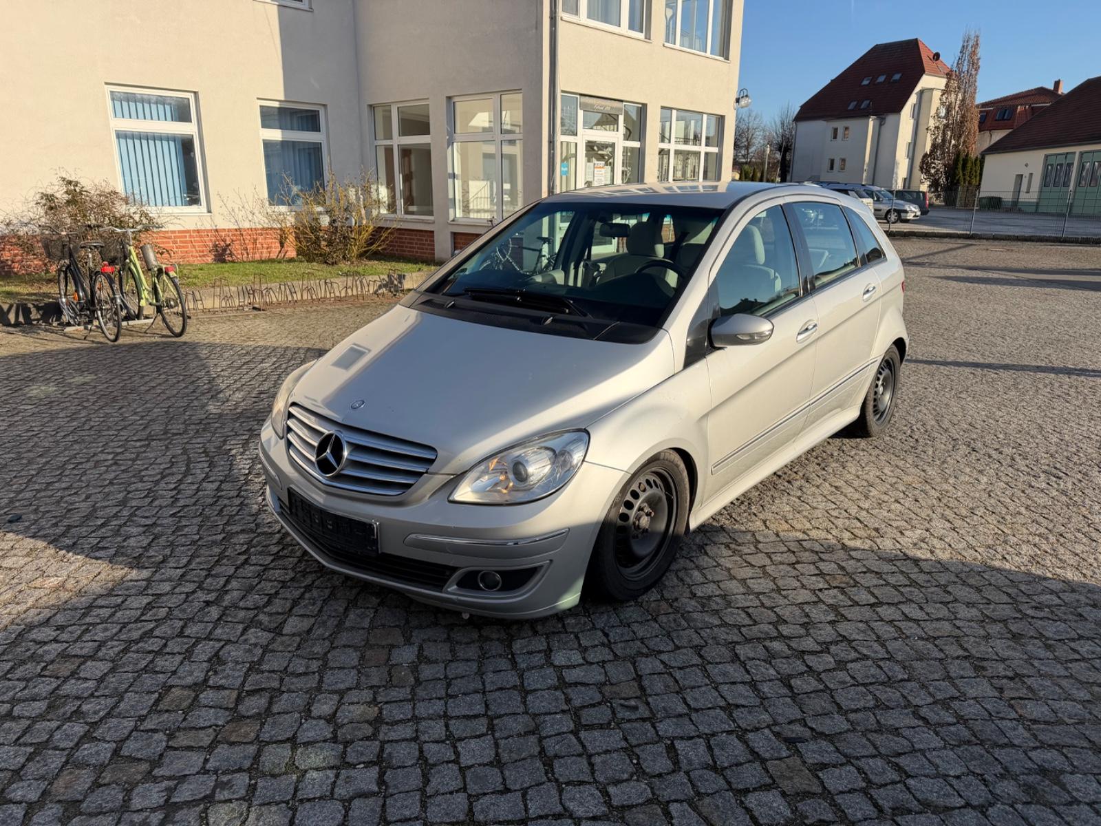 Mercedes-Benz B 200 B B 200 CDI