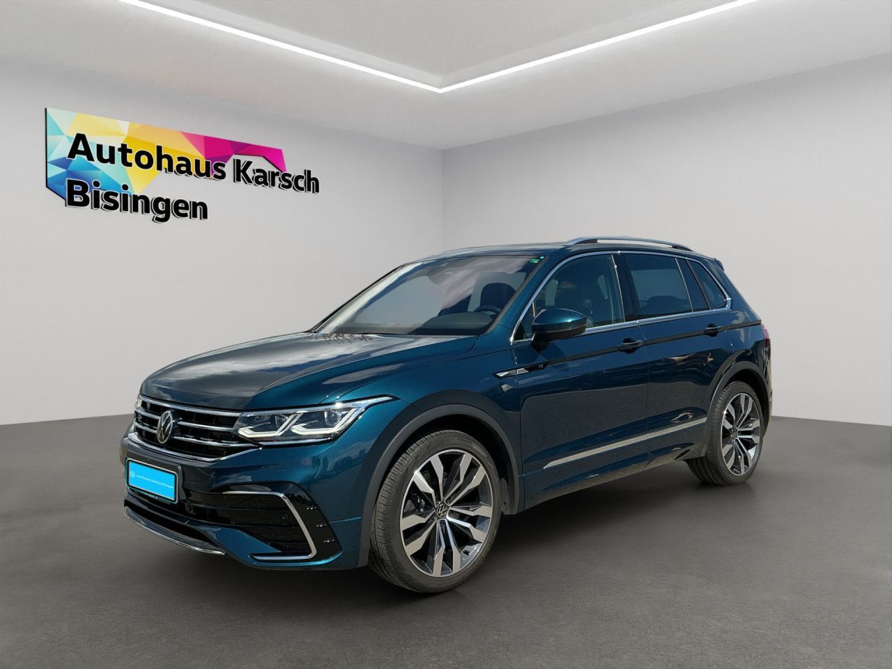 Volkswagen Tiguan 2.0 TSI DSG R-Line 4Motion PANOR.SD AHK foto 2
