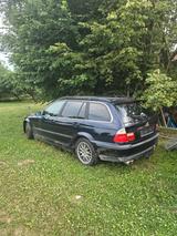 BMW E46 Touring 320i - BMW 320 aus 2001: Kombi, 320i