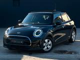 MINI ONE Automatik Teilleder Temp. Navi PDC SHZ - MINI ONE aus 2022