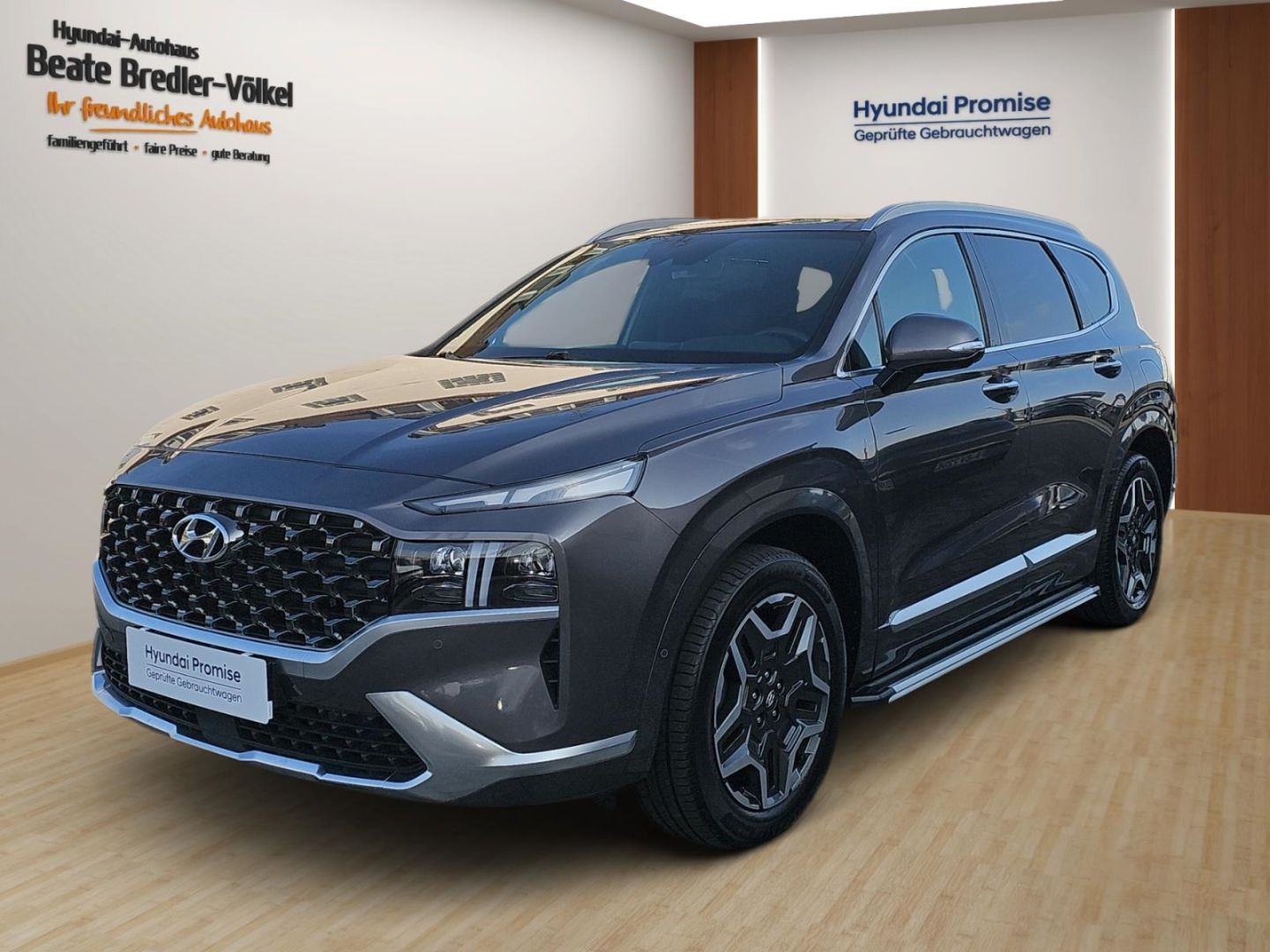 Hyundai Santa — HYUNDAI Santa Fe  PHEV Signature 6-Sitzer PANO