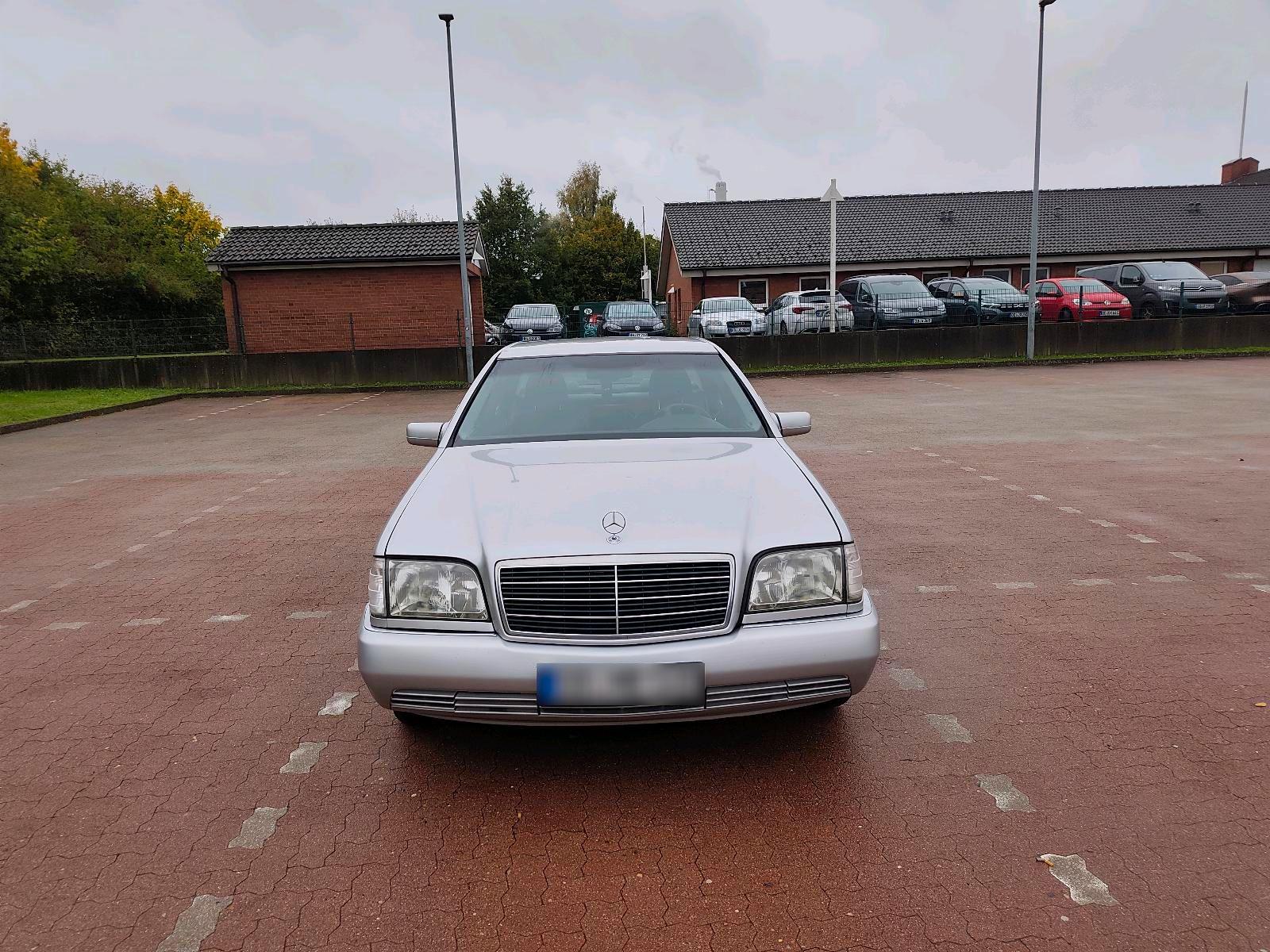 Mercedes-Benz S 300