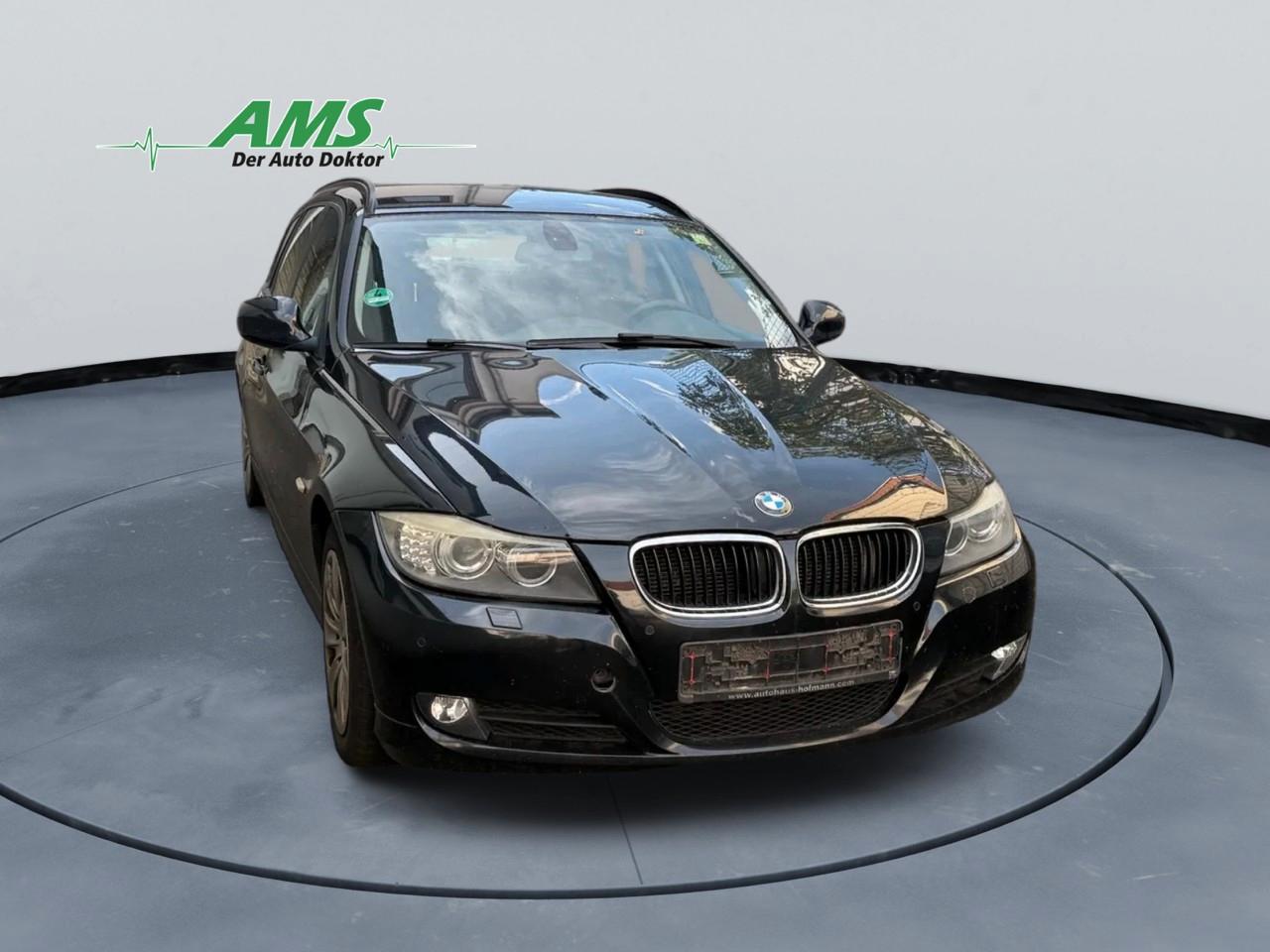 BMW 318 2012 — photo 7