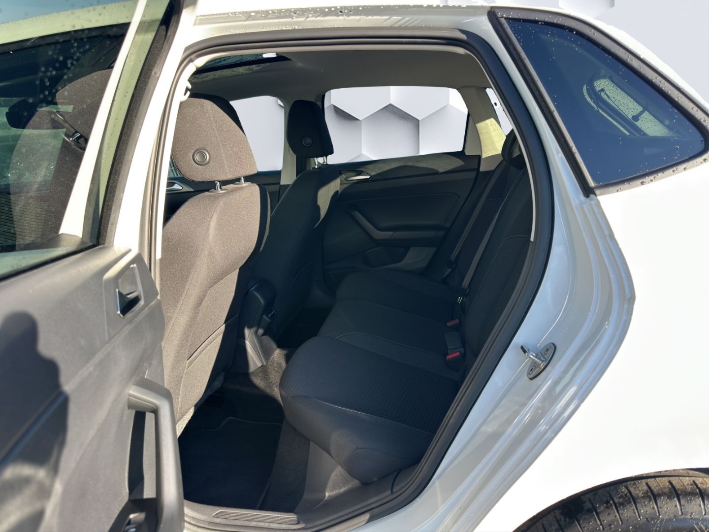 Polo Comf. 1.0TSI 70kW LED PanoDach PDC ACC Sitz