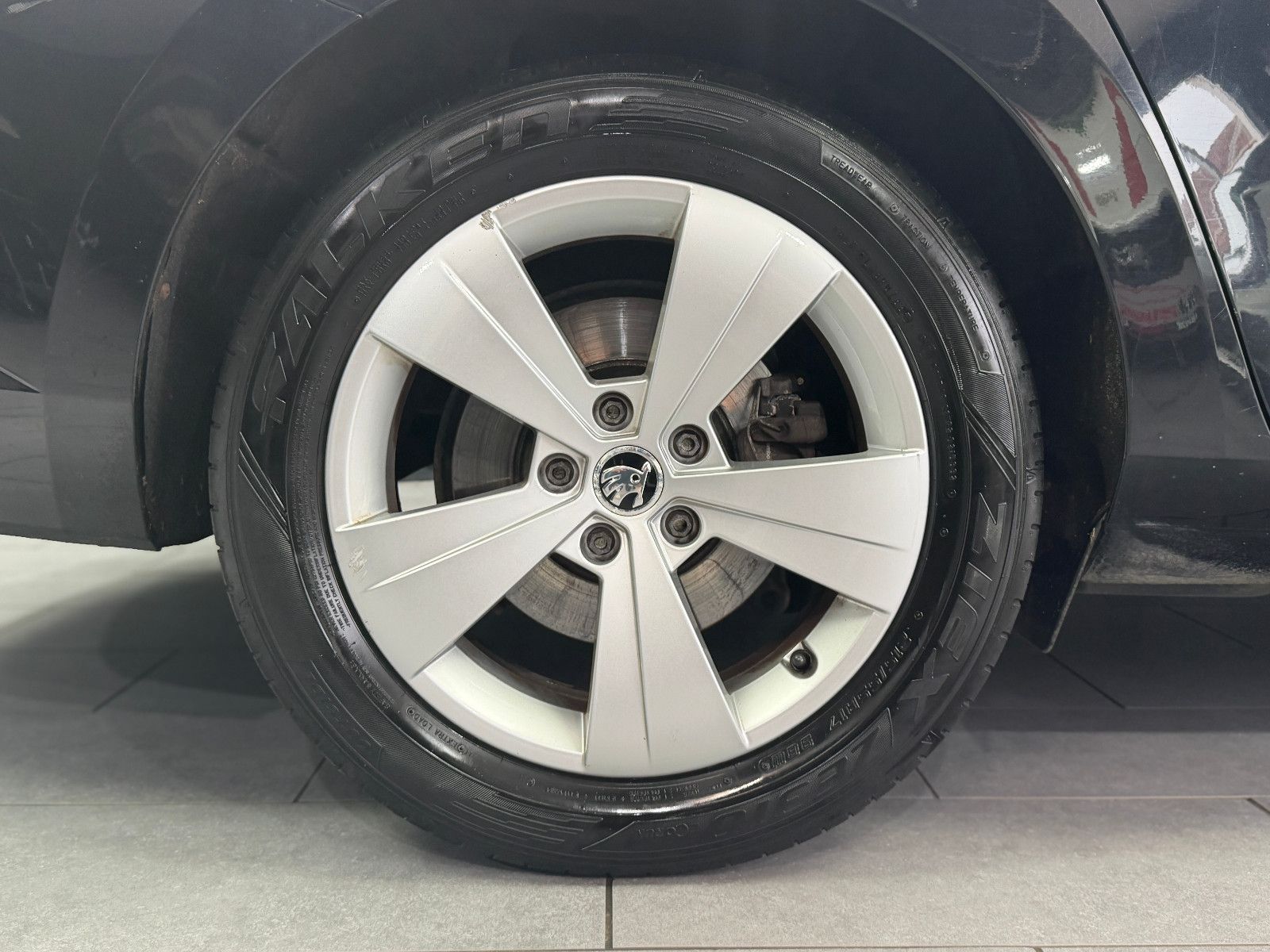 Fahrzeugabbildung SKODA Superb Combi Style |DSG|NAVI|MEMORY|ACC