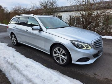 Mercedes E 200 - 2