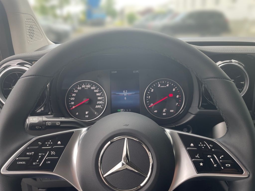 Fahrzeugabbildung Mercedes-Benz T 180 PROGRESSIVE Lang RFK, NAVI, LED, TEMPO