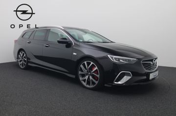 Fahrzeugabbildung Opel Insignia B Sports Tourer GSi 4x4