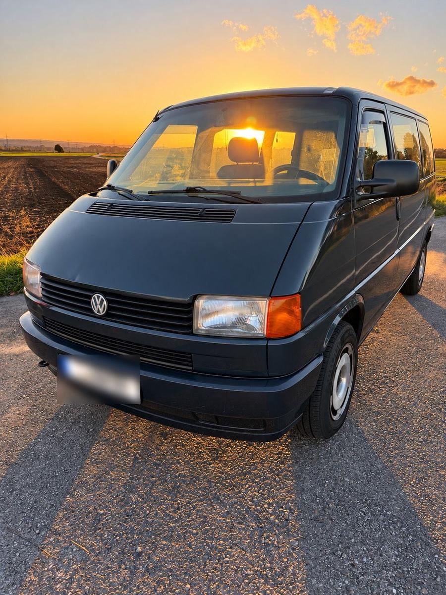 Volkswagen T4 Caravelle