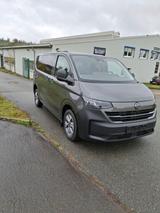 Volkswagen T7 Caravelle 4 Motion 150PS 8 Gang Autom Neuwage