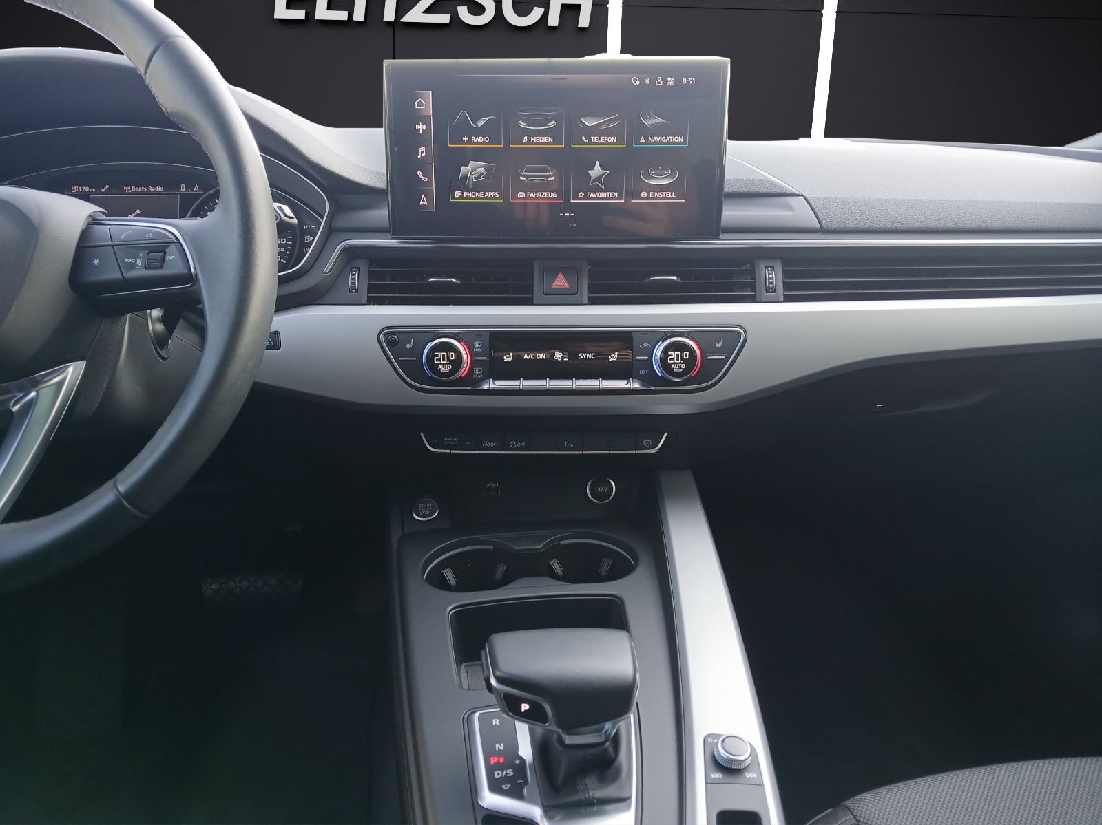 Fahrzeugabbildung Audi A4 Avant 40 TFSI advanced LED Navi Pano RFK SH