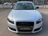 Audi A4 Lim. 1.8 T 120 KW 20V Turbo Automatik Sport - Audi: V12