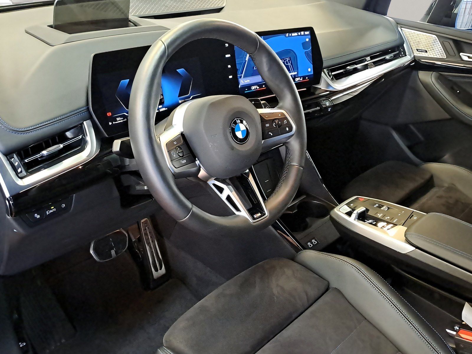 BMW 223 Active Tourer - Bild 4