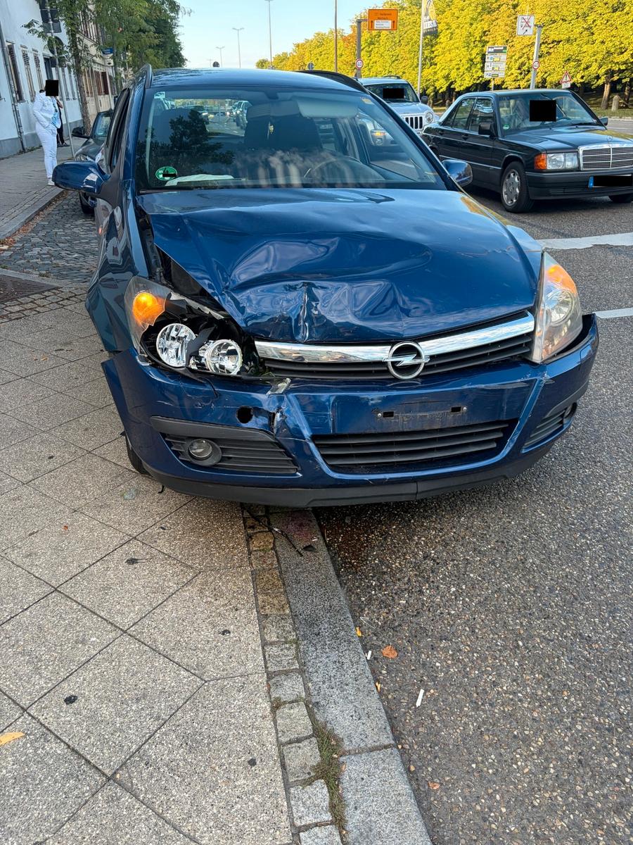 Opel Astra 2005 — photo 6