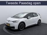 Volkswagen ID.3 First 58 kWh - mit Elektro-Antrieb: Weiß, Kleinwagen