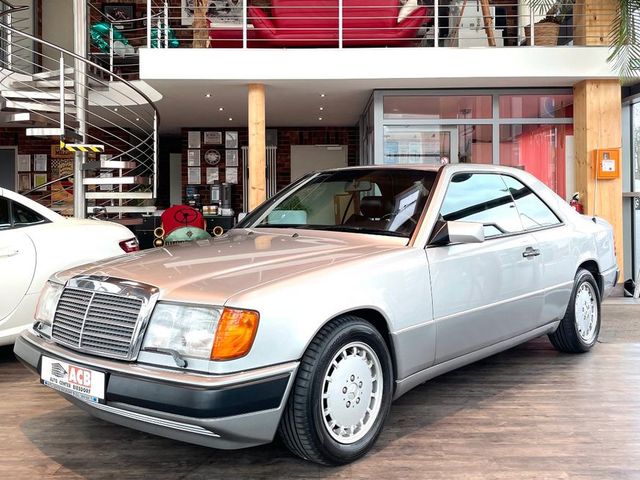 Mercedes-Benz 300CE-24V Coupe Klima SD Heckrollo Leder H-Zul.