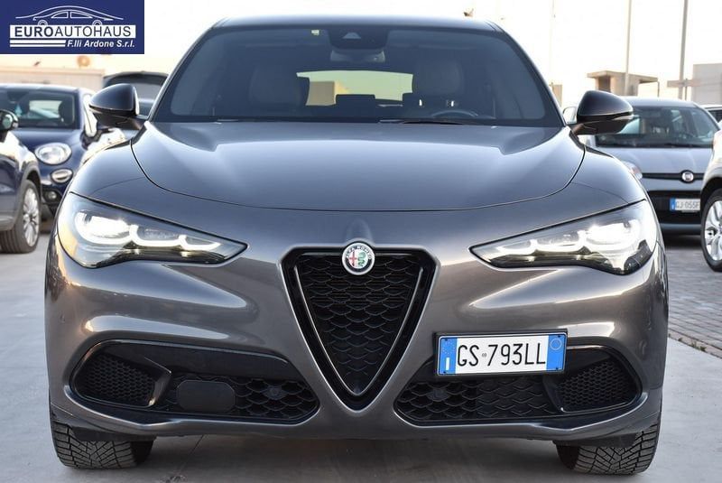Alfa Romeo Stelvio 2.2 TD 210 CV Veloce AT8 Q4 imagem 2
