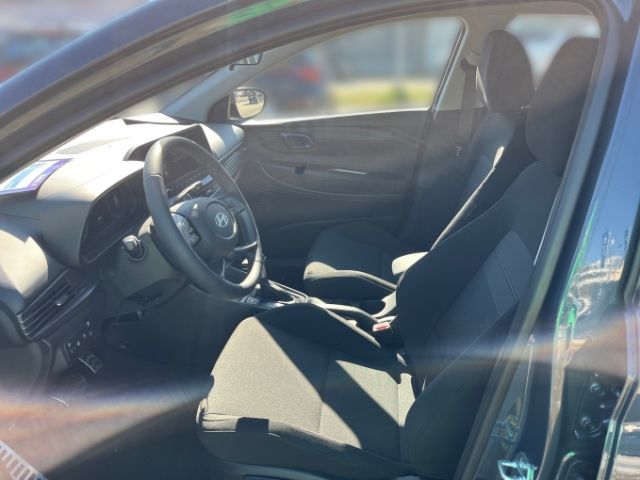 Fahrzeugabbildung Hyundai BAYON Trend DCT 100 PS MY25 1.0 T-GDI EU6d Navi