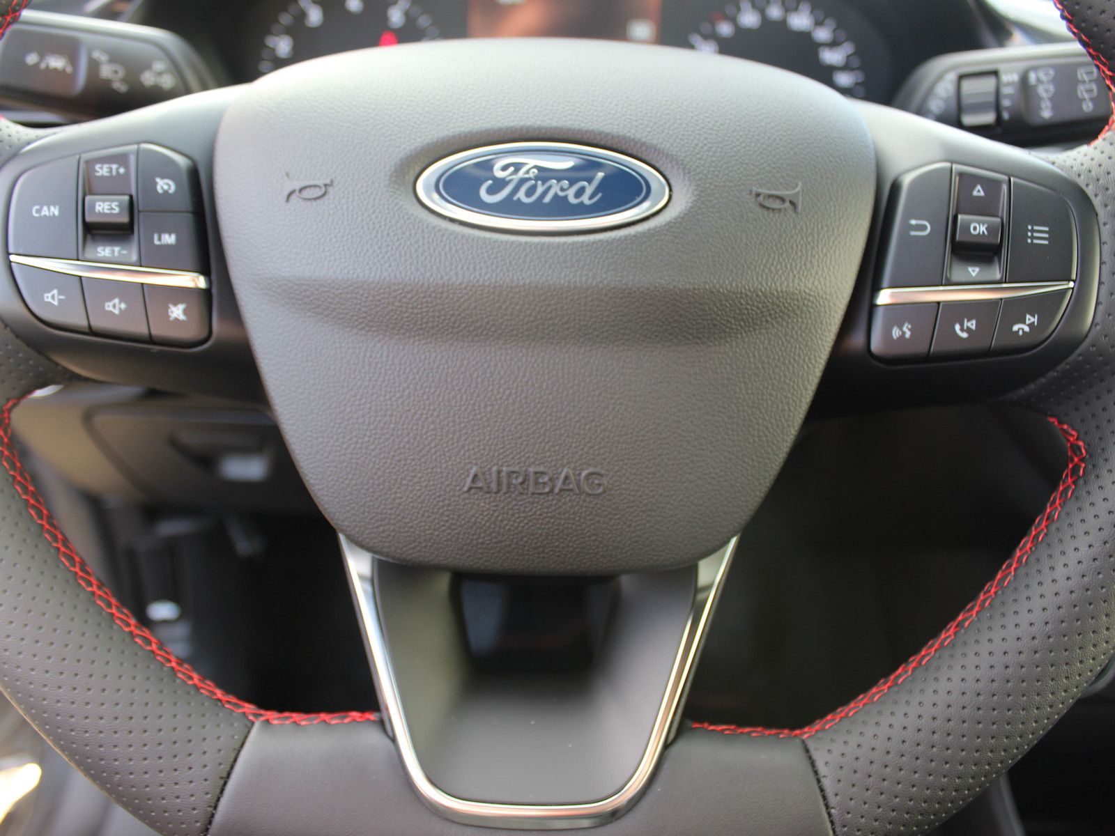 Fahrzeugabbildung Ford Fiesta ST-Line X 1,0 EcoBoost Hybrid