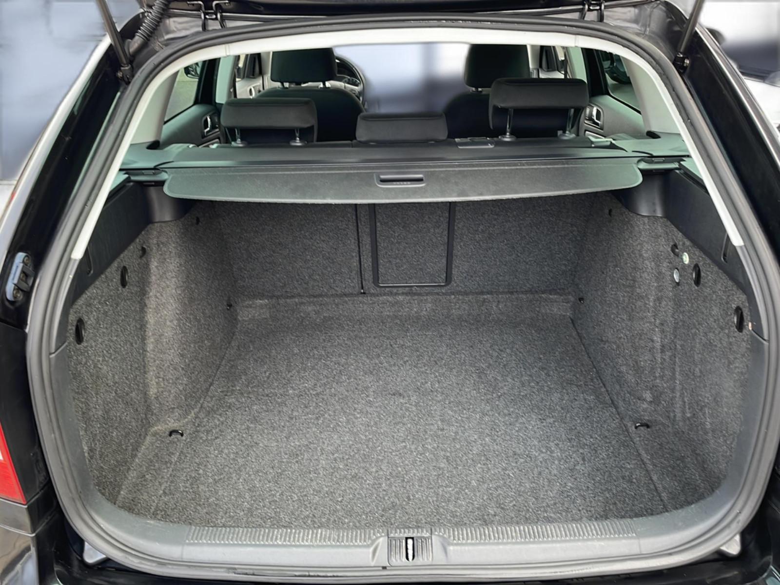 Skoda Octavia 2010 — photo 22