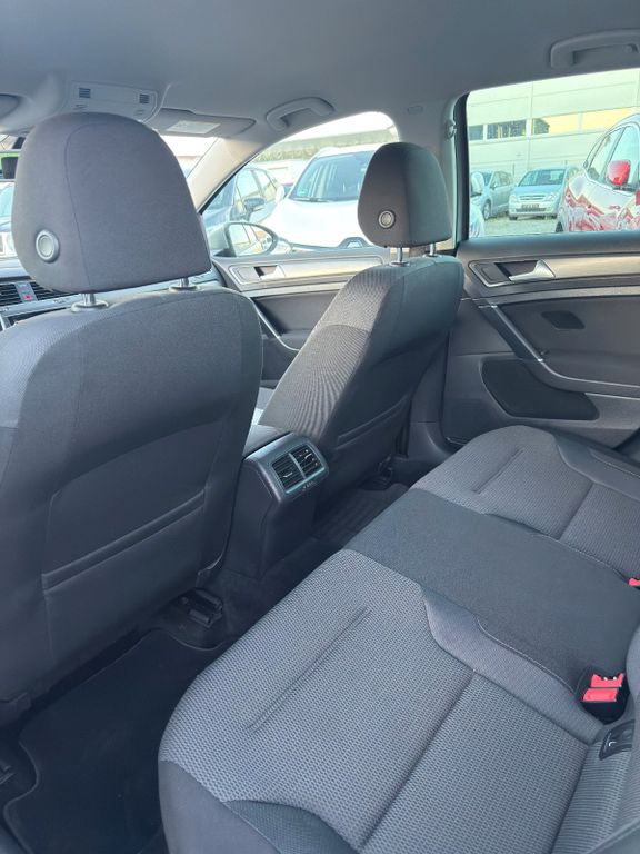 VW Golf - Bild 20