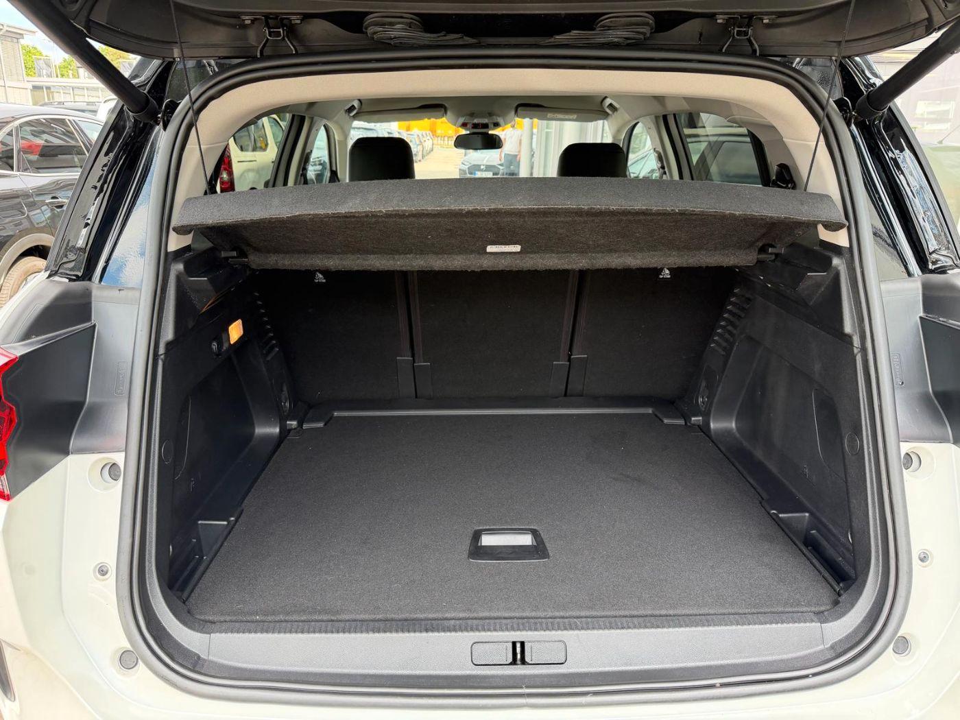 Citroën C5 Aircross 1.2 PureTech 130 S&S Shine AHK+LED
